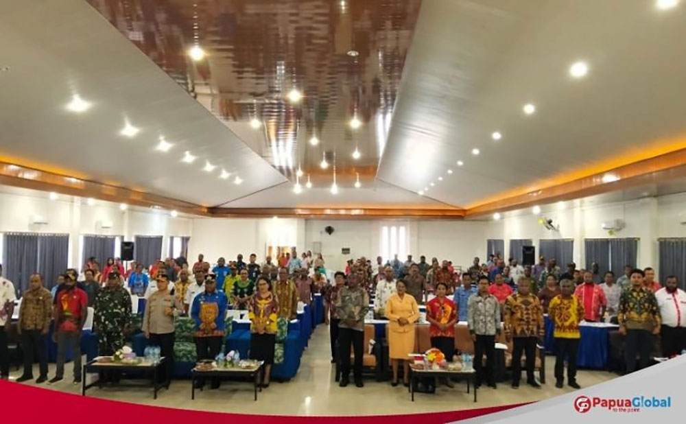 Bupati Waropen Ajak Masyarakat Berperan dalam Mewujudkan Visi “Waropen Bangkit, Mandiri, dan Sejahtera”